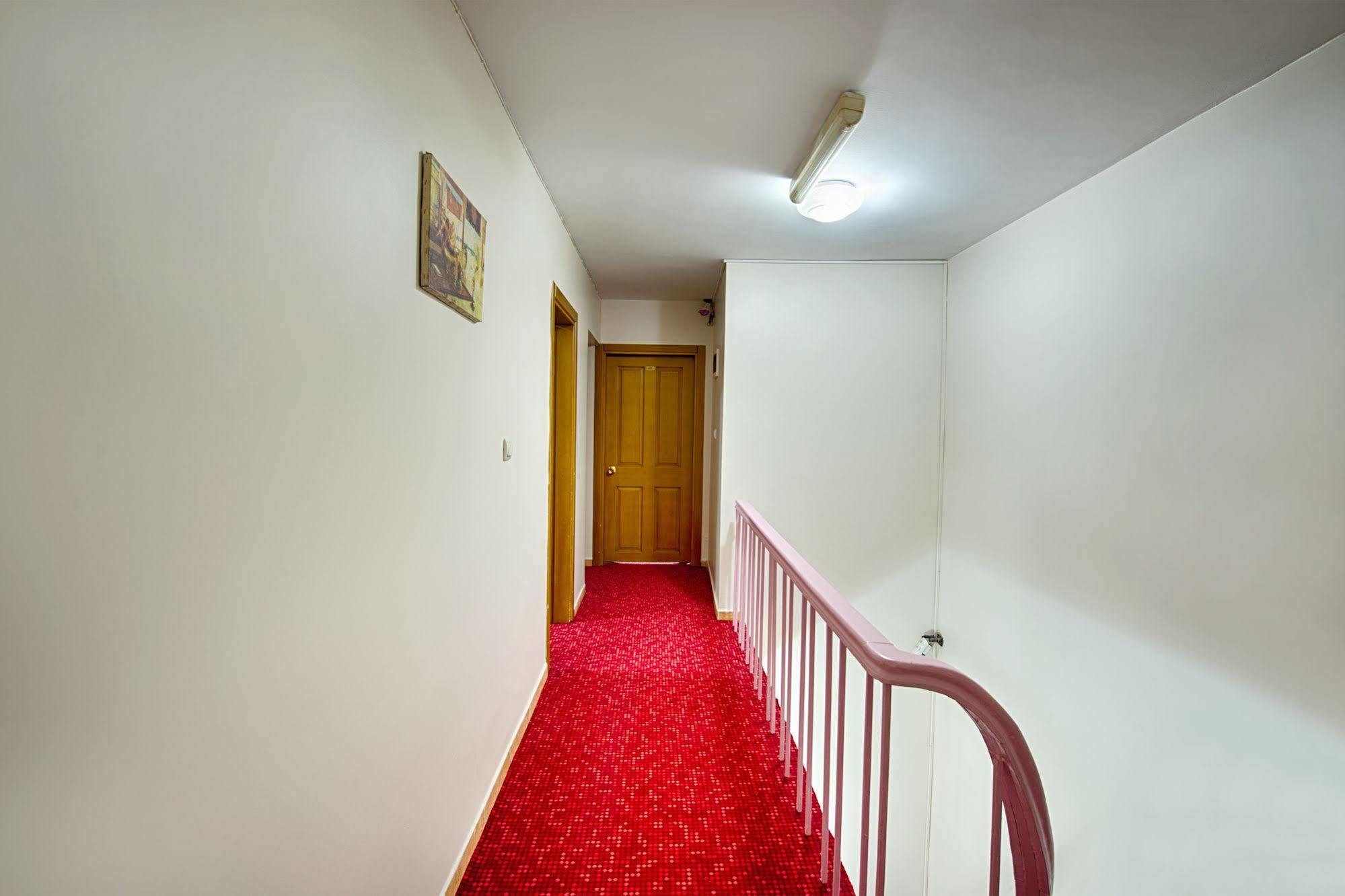 Akdeniz Hotel Istanbul Exterior photo